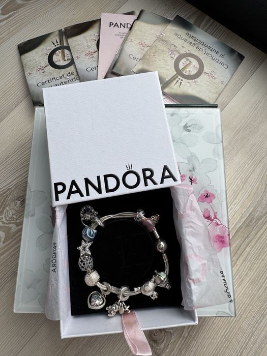 Brățară Pandora originală + charmuri