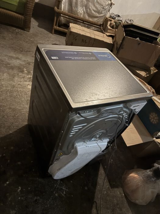 Стиральная машина Сушилка