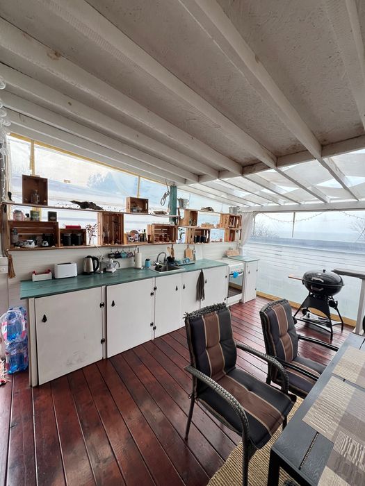 Продавам Каравана 7.6 на къмпинг Гардения 72 кв.м