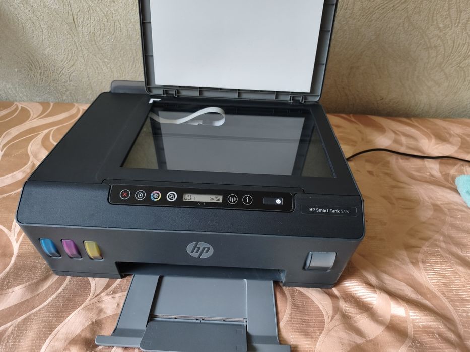 Принтер Смарт  hp 3 в1 цветной сотилади арзон.Продается дешевле