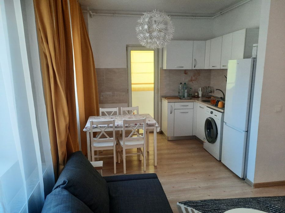 Închiriere apartament 3 camere si 2 bai in Rezidențial 9 Mai