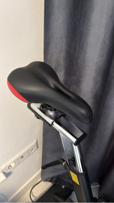 Bicicleta spinning 1750
