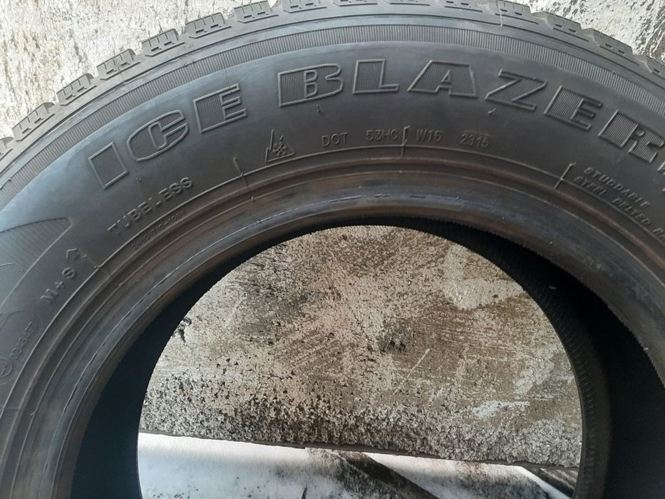 Шины зимние в хорошем состоянии.