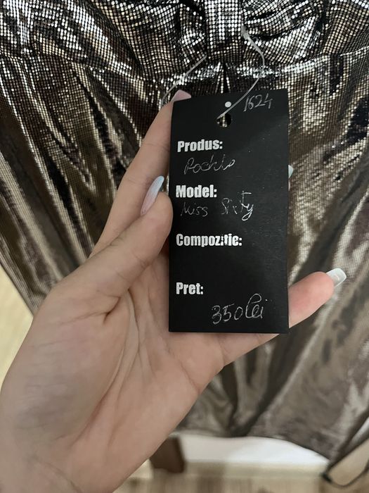 Rochie noua cu eticheta