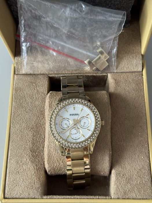 Ceas fossil dama cadran full zirconiu