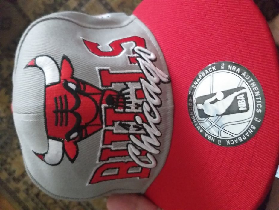 Шапки на Chicago Bulls NBA и Patriots