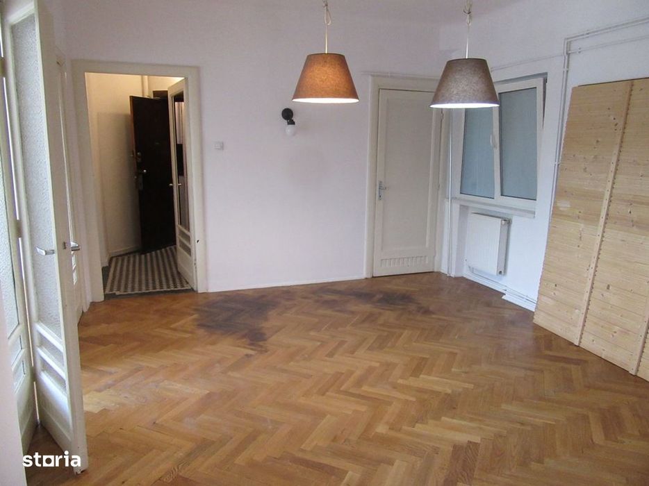 Vanzare 3 camere ULTRACENTRAL, B-dul Dacia cu Calea Victoriei