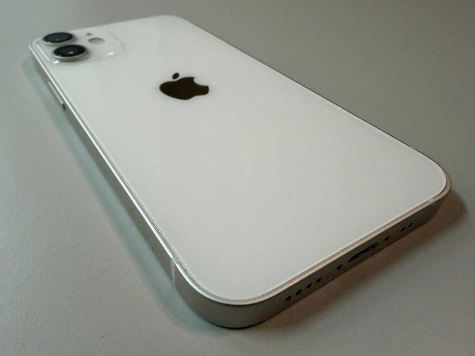  Apple / iPhone 12 Mini / 64 Gb / White