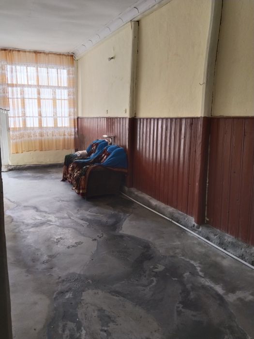 Дом ховли срочна