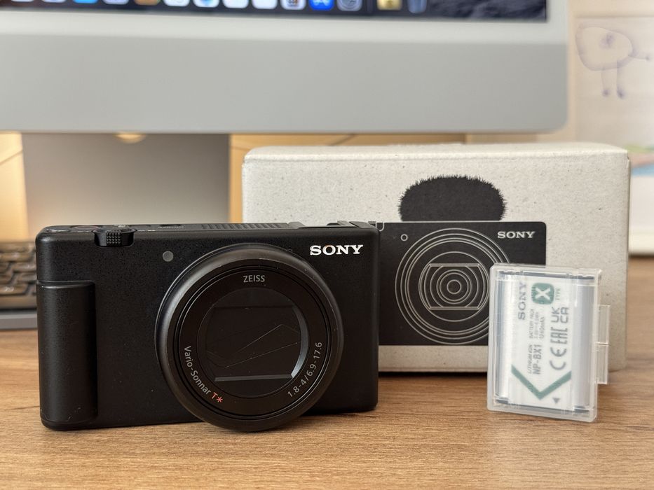 Sony zv1 mark II неразличимо от ново!
