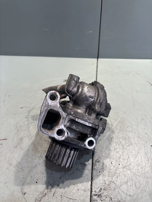Pompa apa Mazda 5 2007 2.0 MT (146 hp)