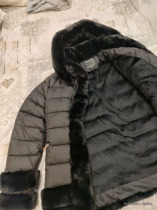 Дамско яке  FEIFA