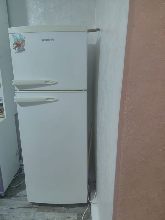 холодильник б/у нерабочий