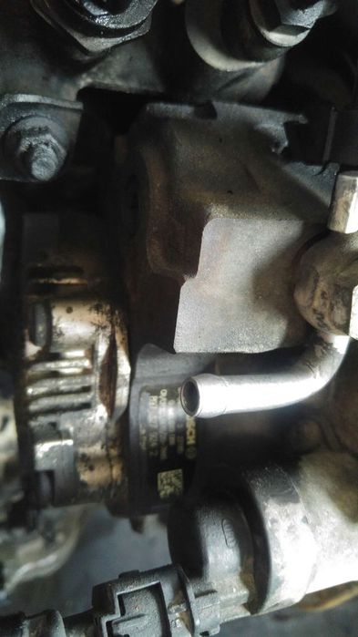 Pompa inalte 1.7 cdti opel astra j astra g corsa c meriva a 0445010086 8973279242