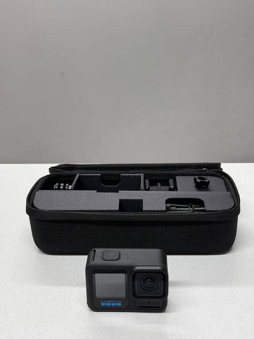 Go Pro Hero 13.