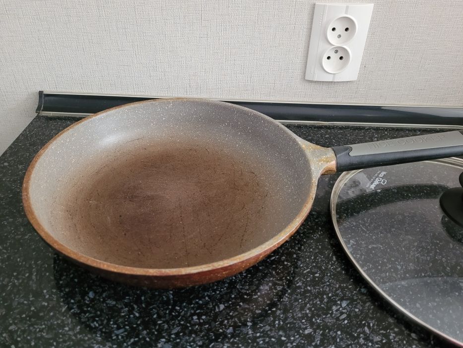 Продается мантоварка 7000 тг.