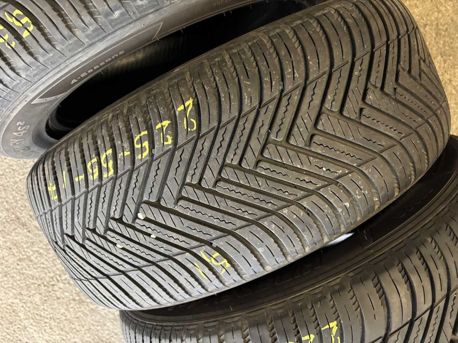Set anvelope MS allseason Hankook Kinergy 4S 225/55/17,225 55 R17 17