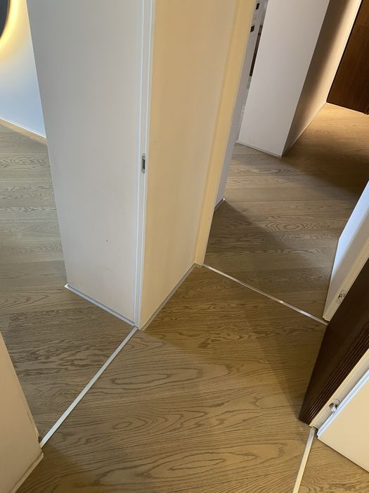 Montaj Parchet București & Ilfov | Laminat, SPC, Herringbone | Meseriaș