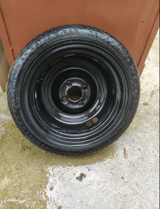 Гуми с джанти,патерица за 1 бр