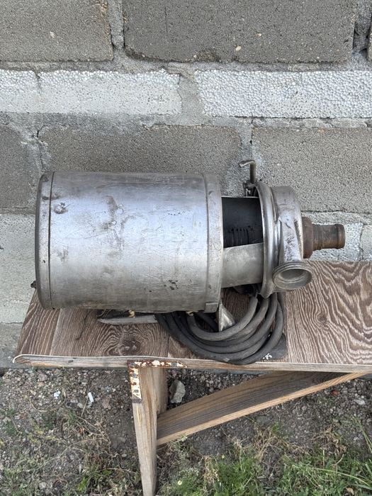 Продам электронасос