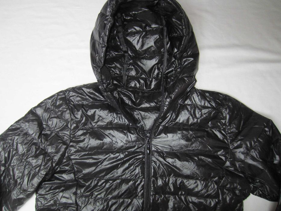 Geaca puf dama lightweight UNIQLO(OCHUYA),mas. L, poliamida,gluga