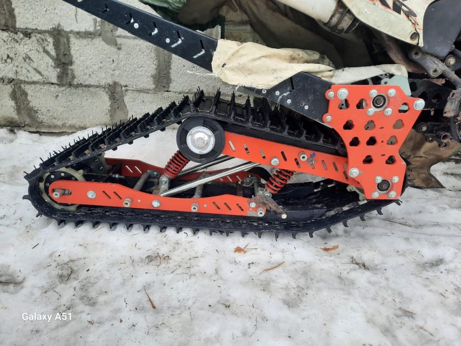 Продам 200кубов штанговый мотор