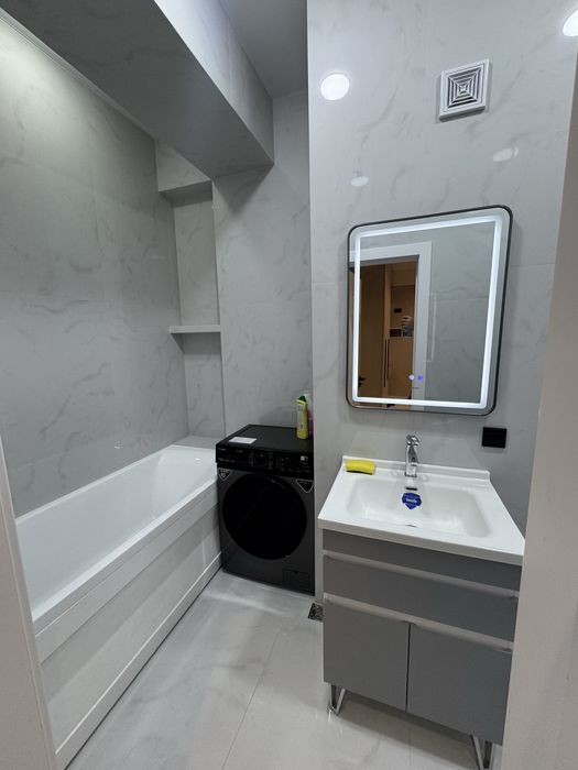 China House 64 кв.м плюс 11 кв.м балкон