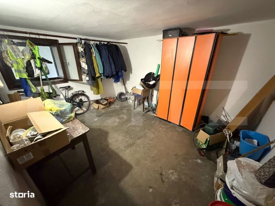 Casa cu etaj, 6 camere, 150 mp, zona 14 Mai