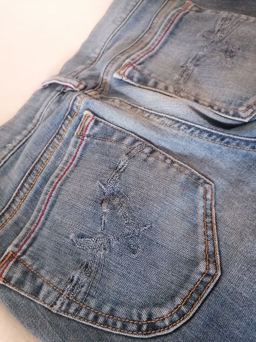 Светли запазени дамски дънки Diesel Industry: размер W - 26