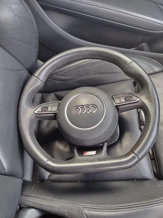 Volan  audi s line teșit audi a3 a4 a5 a6 a7 a8