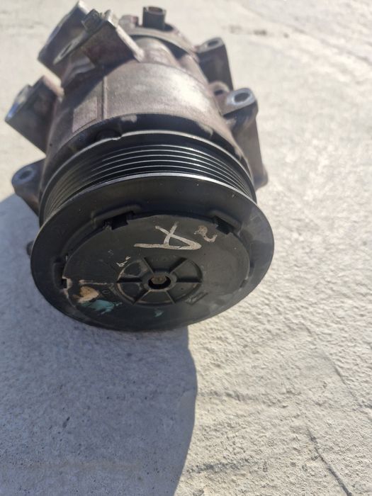 Компрессор автокондиционера