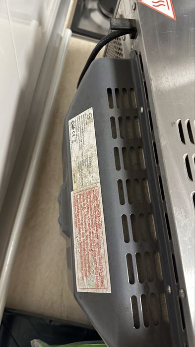 Vand urgent - Cuptor cu microunde si grill