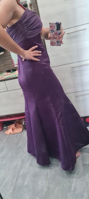 Бална рокля лилава тип русалка