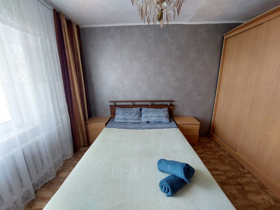 Двухкомнатная кв. ПОСУТОЧНО