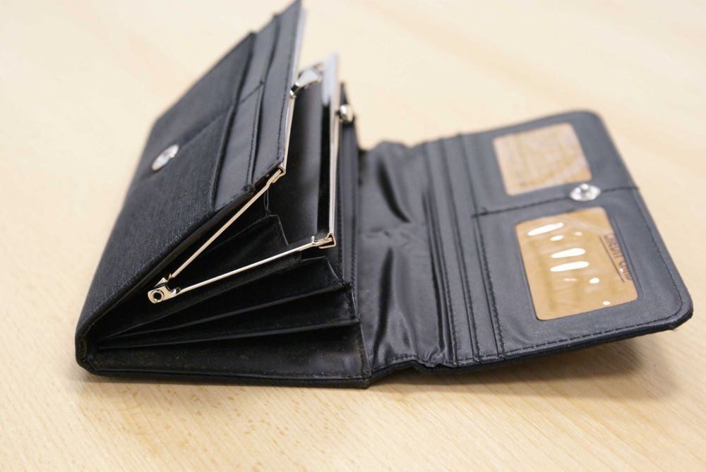 Portofel/ port acte pentru dama