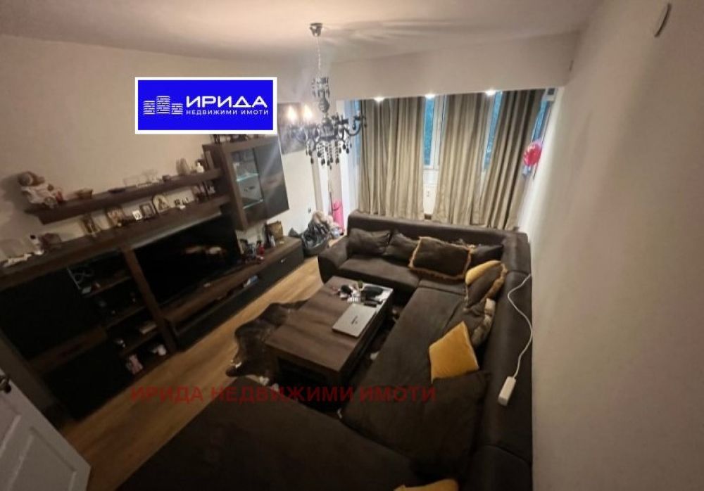 Продава се Тристаен апартамент в София, Красно село - 77 кв.м за 2598 €/кв.м - Снимка #2