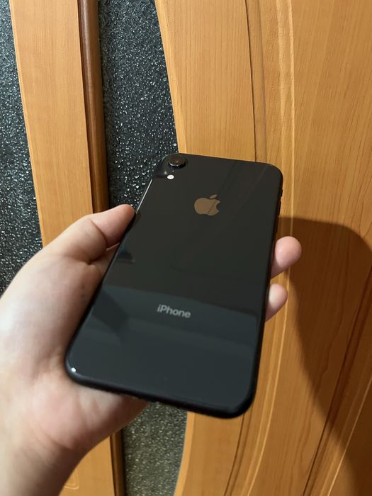 Айфон ХР 64гб в отличном