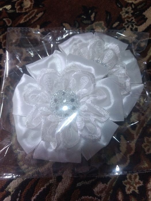 Продам бантики на резинке