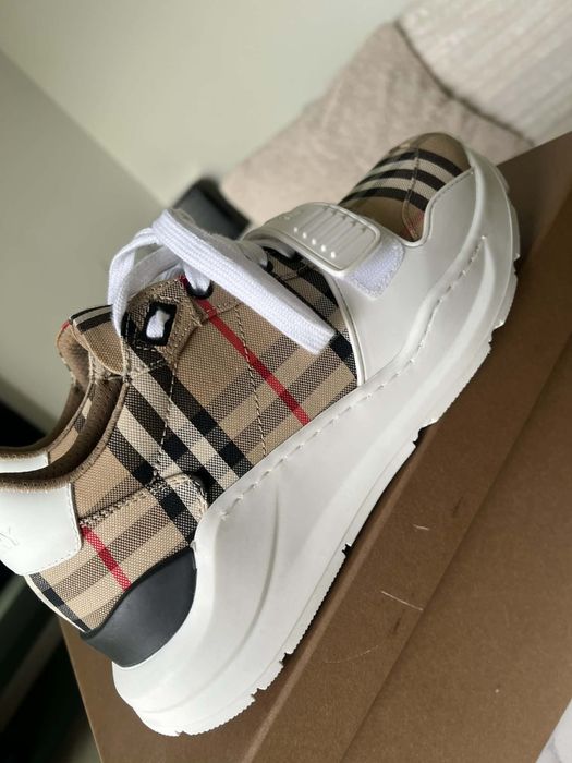 Дамски обувки Burberry