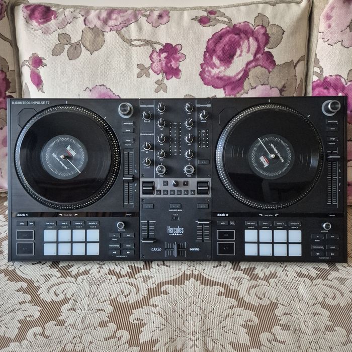 Consolă Hercules DJ Control Inpulse T7