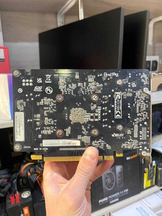 Palit GTX1650 4 Gb GDDR6 128 Bit! Yaxshi holatda!