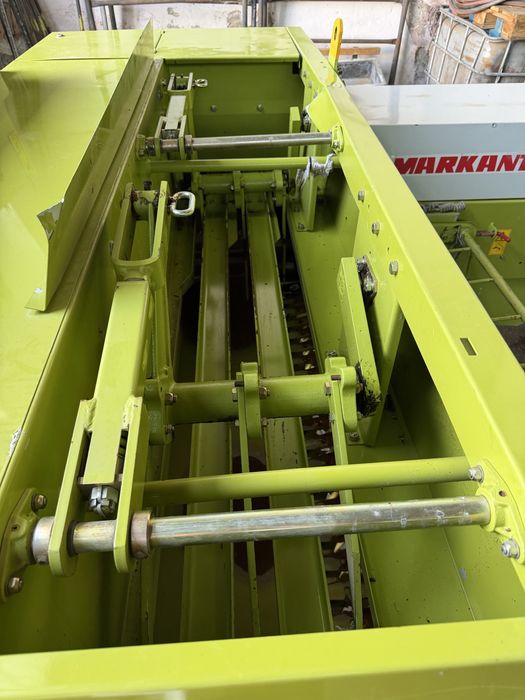 Claas markant 65 Kareya