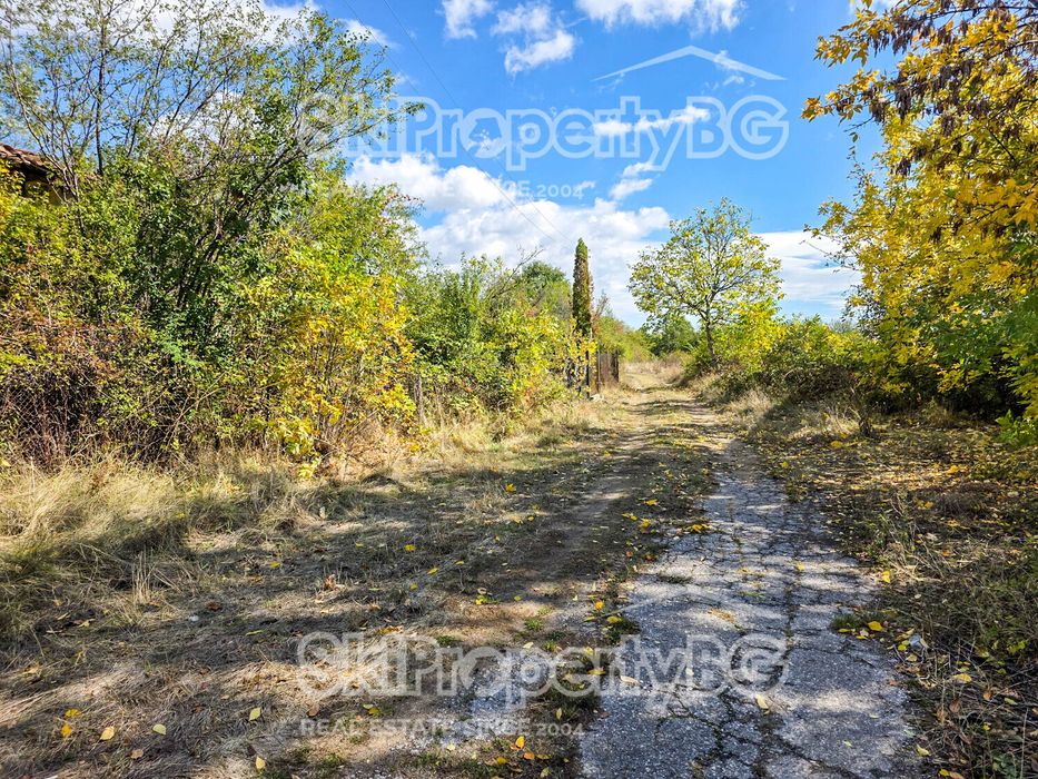 Продава се Парцел в с. Очуша, Област София-област - 735 кв.м за 17 €/кв.м - Снимка #12