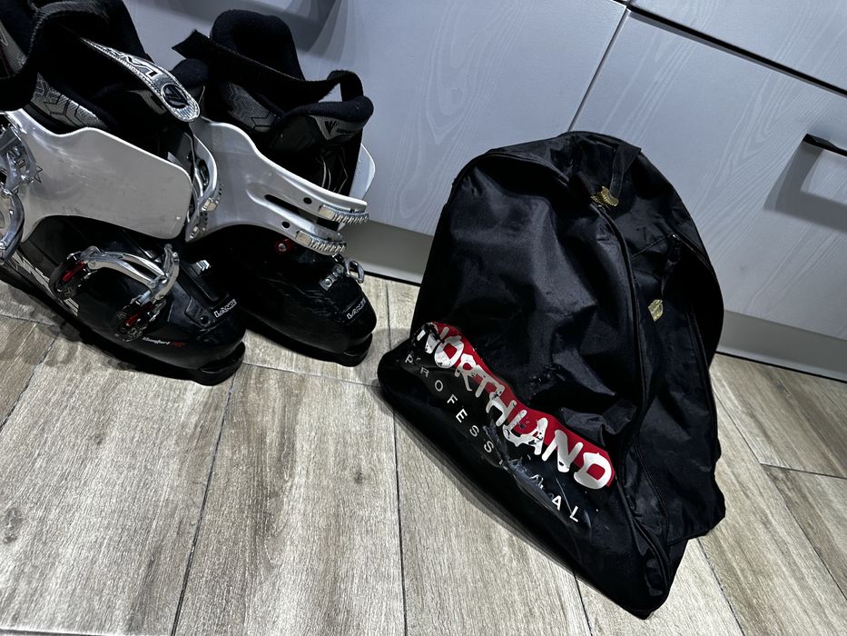 Каска,очки, бафф,перчатки, обувь 42 рр