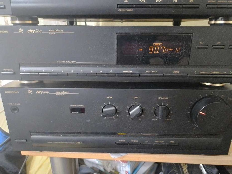 Радиотунер Grundig