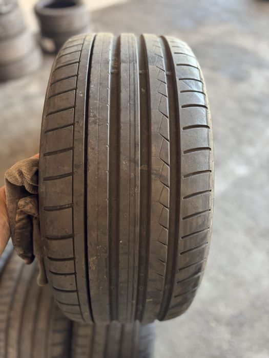 255/45/17 DUNLOP , set in stare foarte buna !