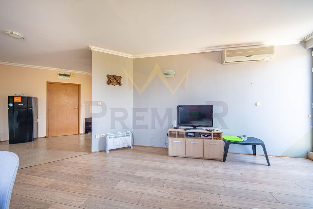 Дава се под наем Двустаен апартамент в Варна, Бриз - 70 кв.м за 357 € - Снимка #5