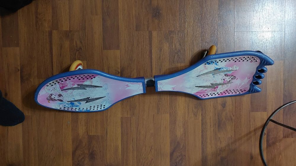 Продам скейтборд