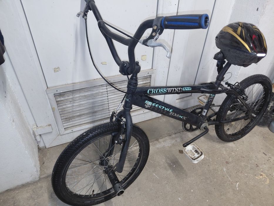 Bmx freestyle 20" inmport anglia . Casca