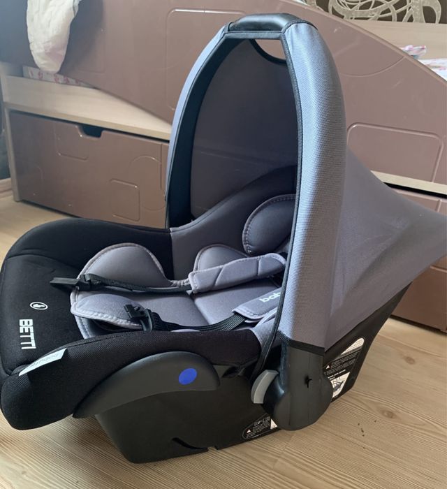 Продам детское кресло